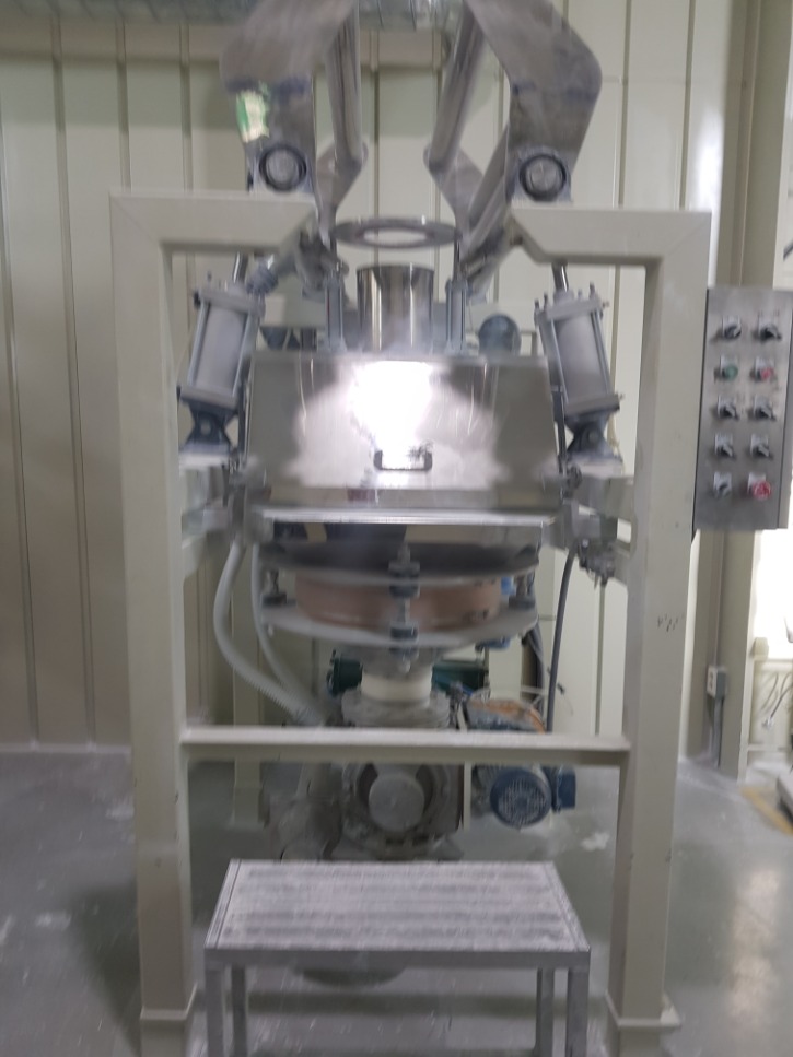 BIGBAG UNLOADER MASSAGE.jpg