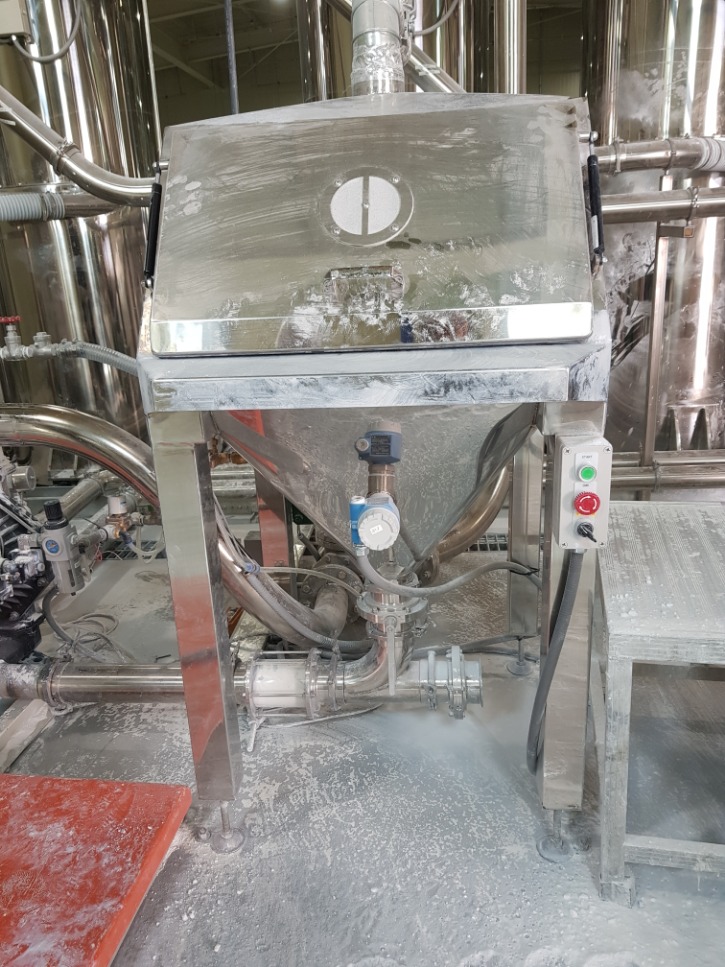 DUMPING STATION1.jpg