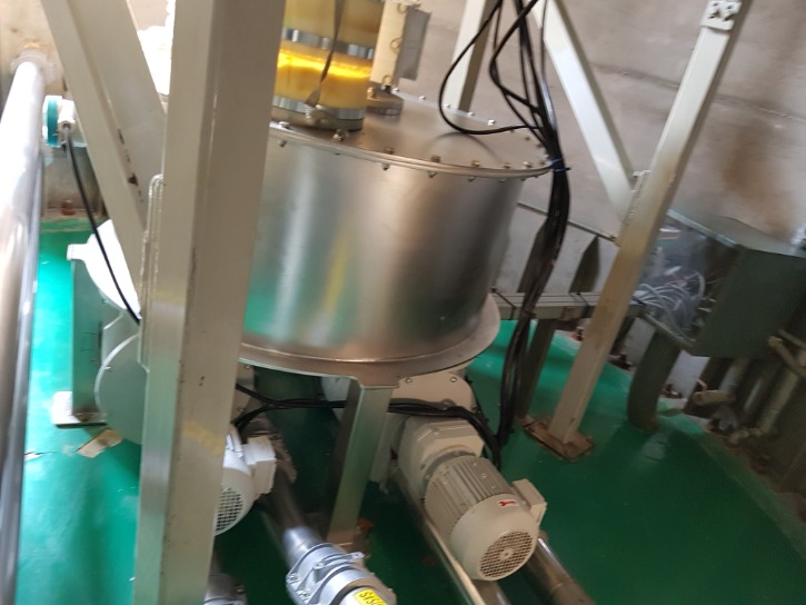 CIRCLE FEEDER(NS2).jpg